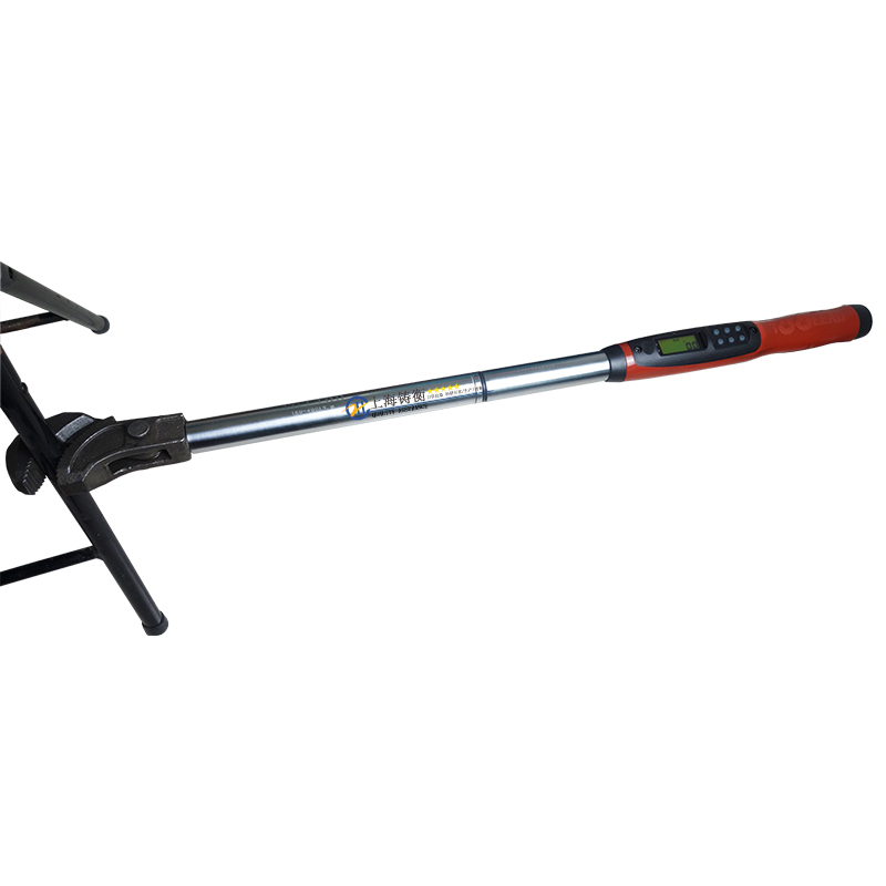 ���@Ť������