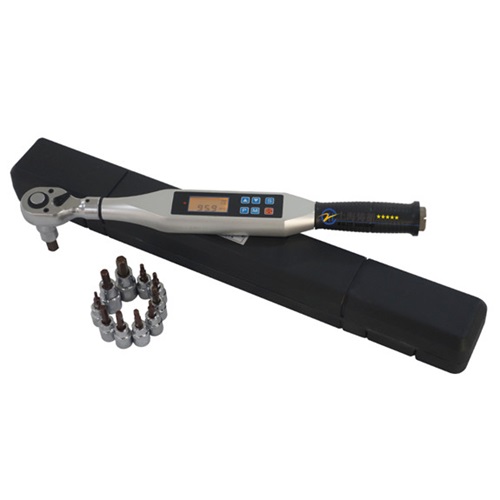 ���@Ť������