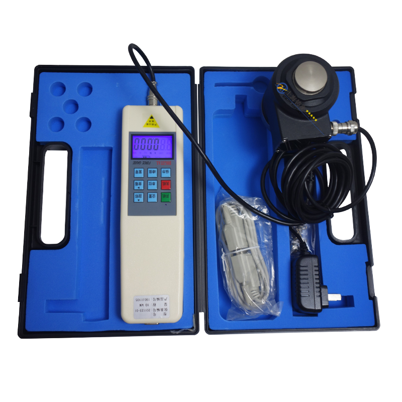 ����̖ݔ�������͜y��Ӌ